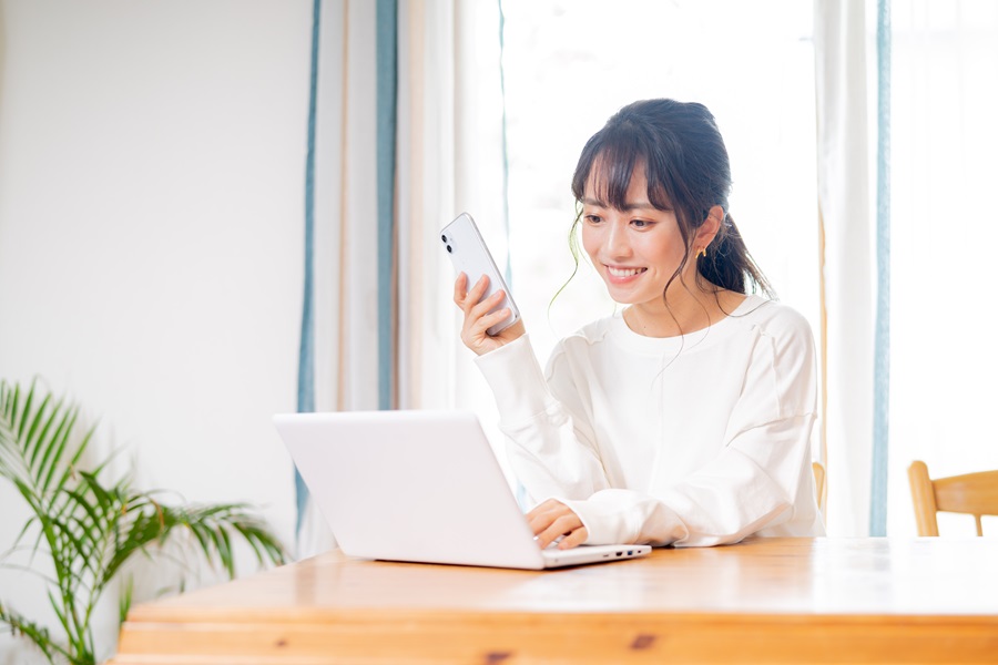 FANZAライブチャット人妻マダムで稼ぐコツ