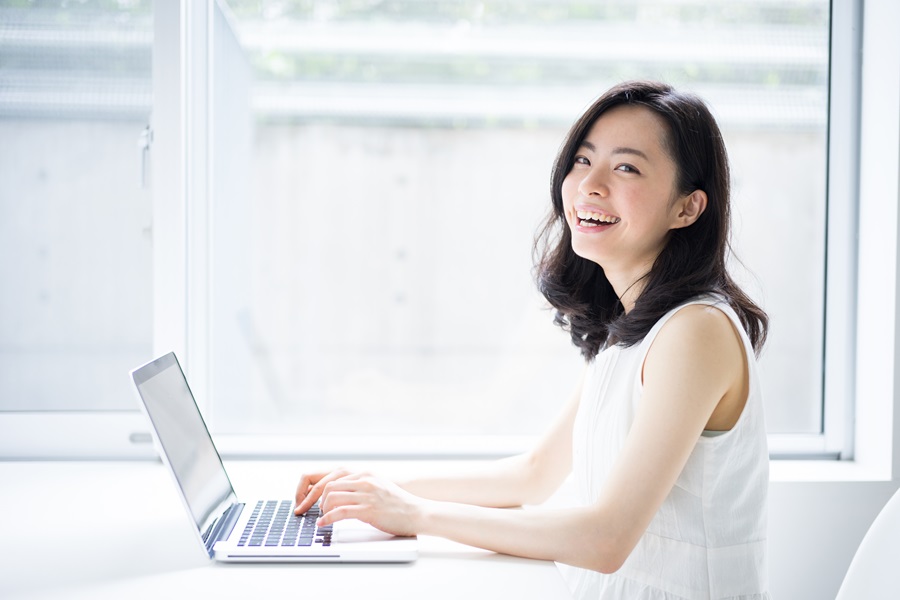 チャットレディは何歳から何歳まで働ける？