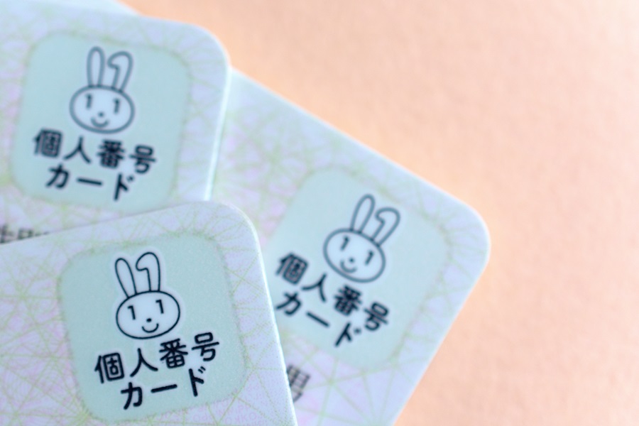 チャットレディを始めるために必要なものは身分証明書