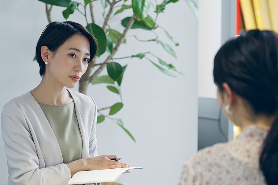 事務所の監視が苦手な場合の対処法