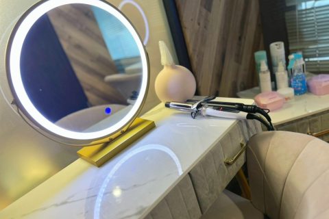 大阪梅田店 の職場風景