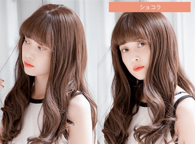 ロングのフルウィッグ