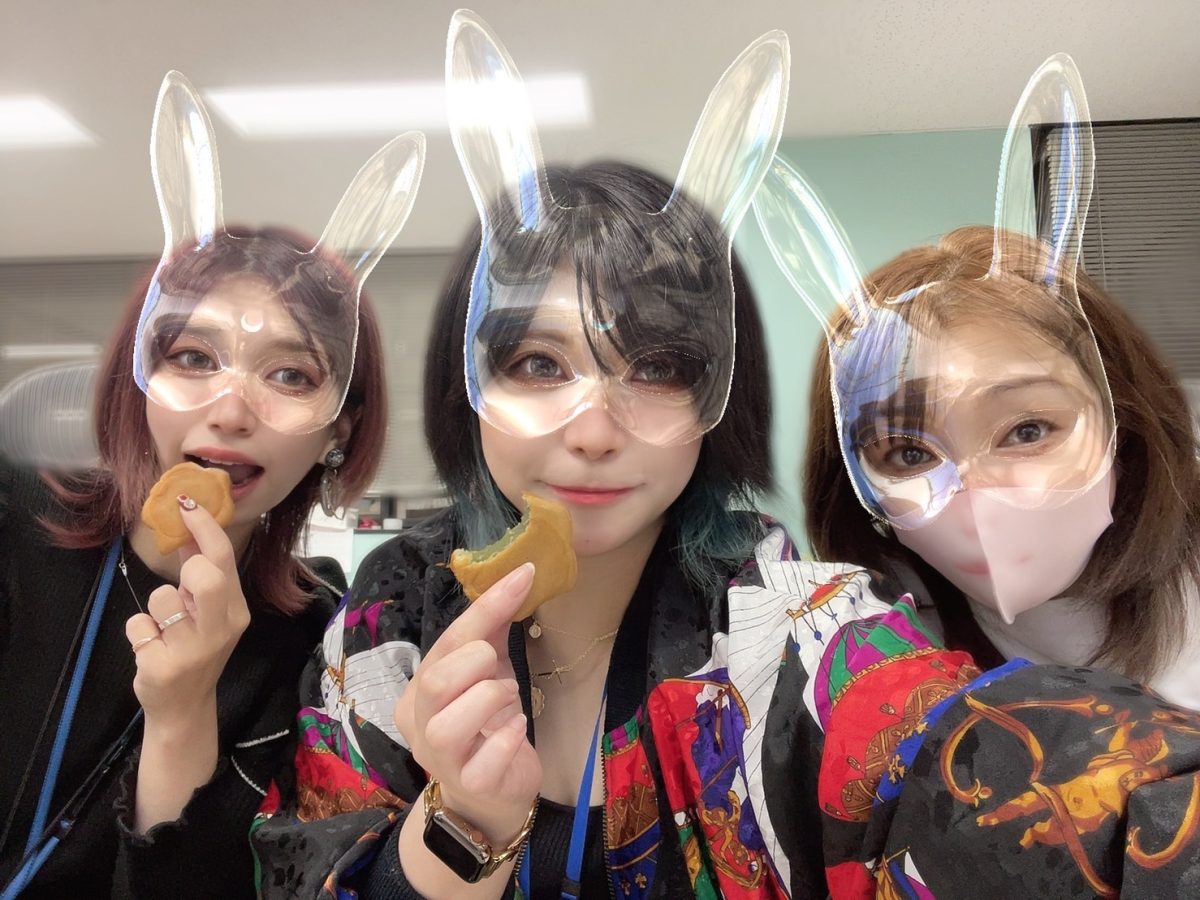 やこ　名古屋に行く